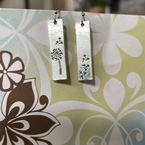 🆕 Bohemian Dandelion hook Drop Dangle Earrings - Picture 3 of 4